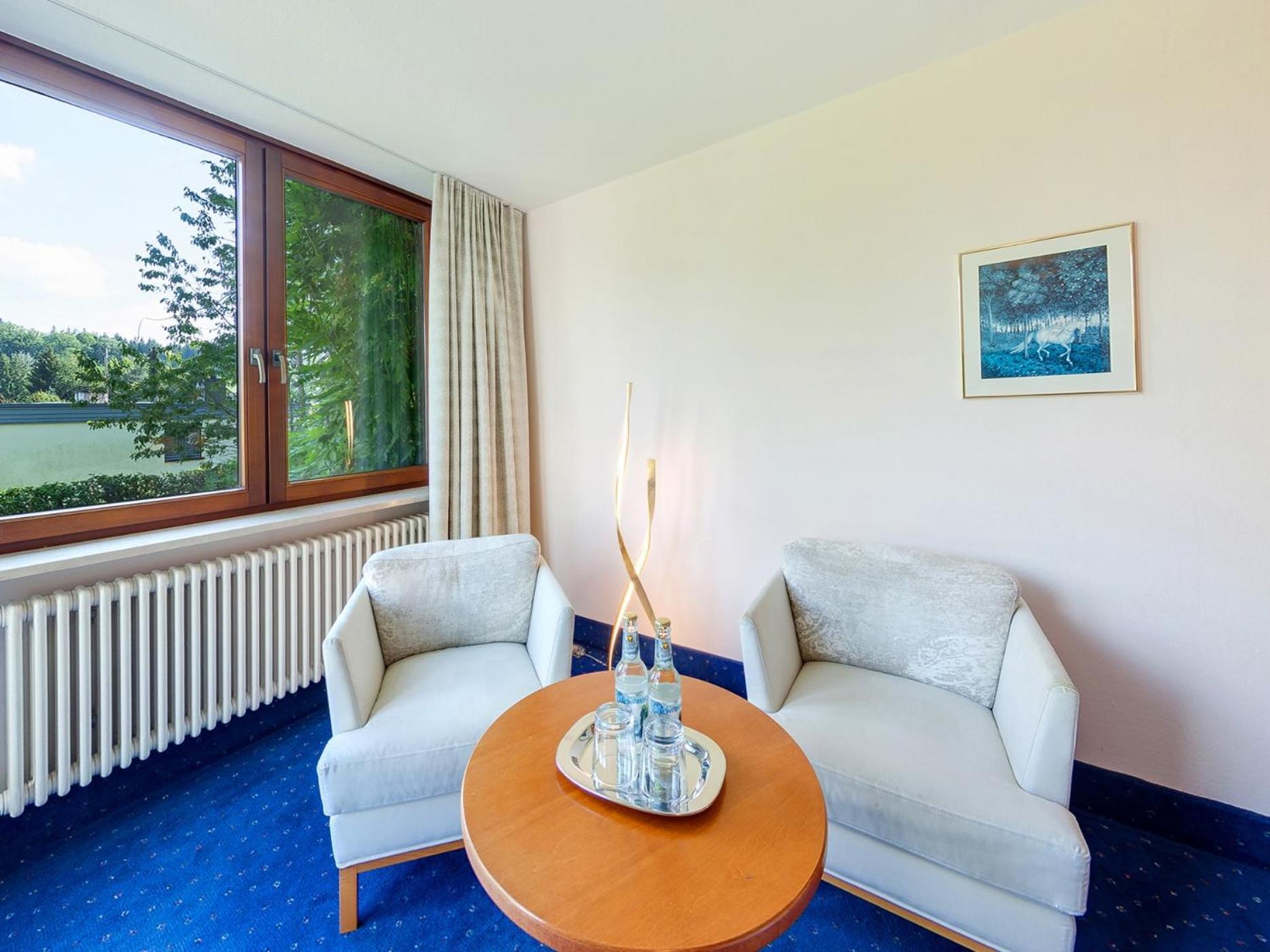 Hotel Hohe Linde イスニー・イム・アルゴイ エクステリア 写真