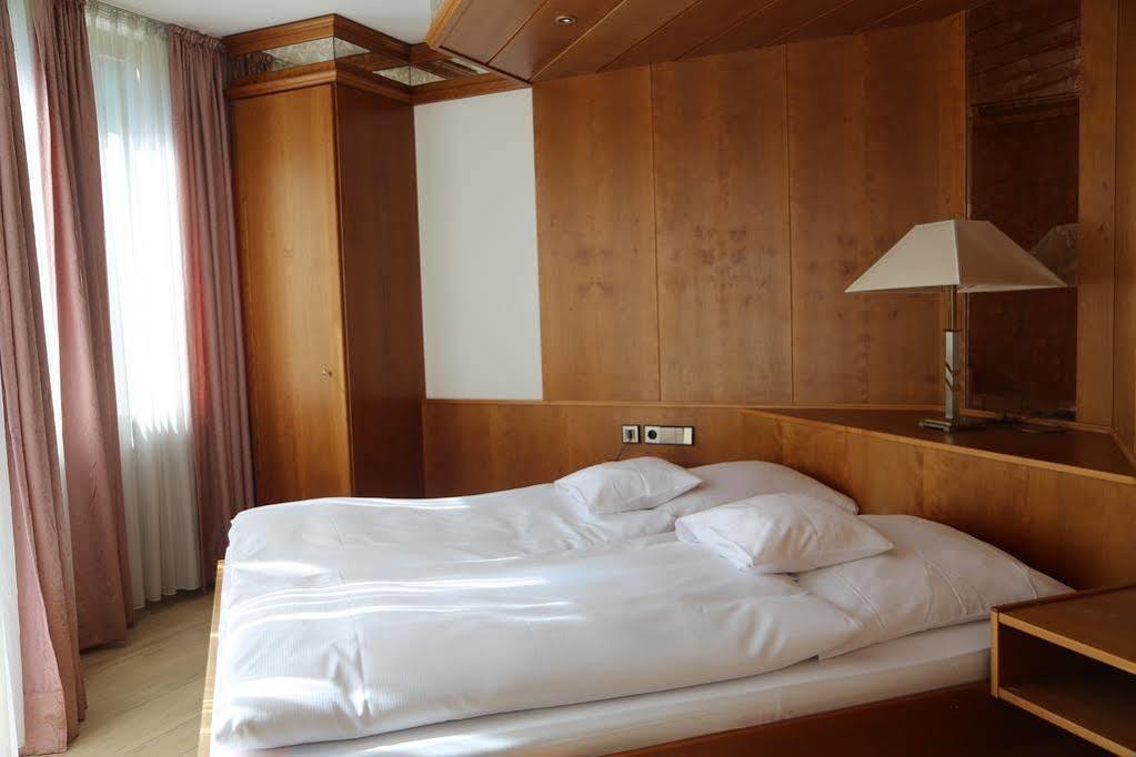 Hotel Hohe Linde イスニー・イム・アルゴイ エクステリア 写真